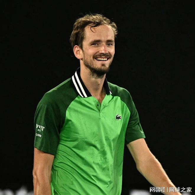 数百名台球 数百名台球